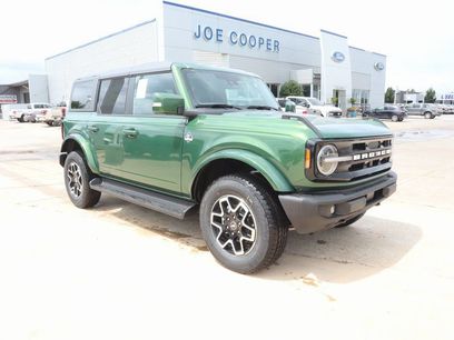 New 2025 Ford Bronco Outer Banks