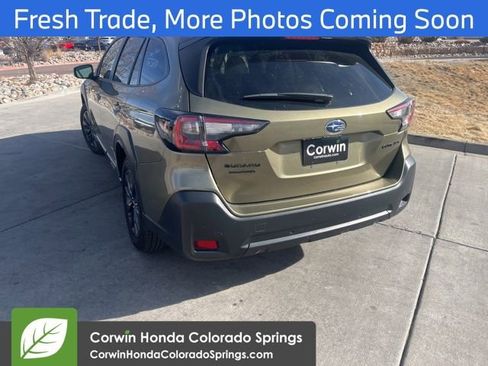 Used 2025 Subaru Outback Onyx Edition image 5