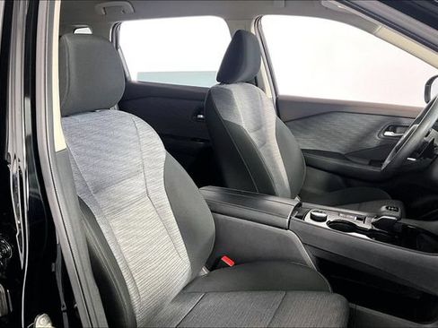Used 2023 Nissan Rogue SV AWD/4WD image 9