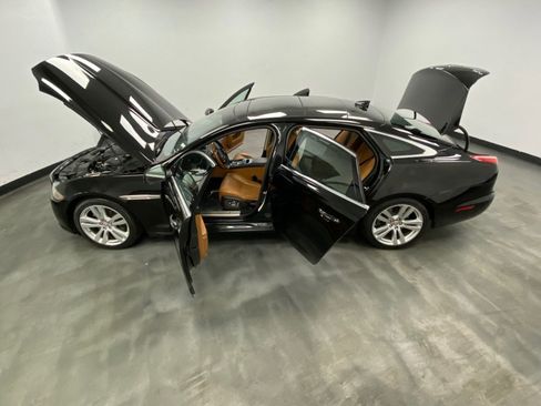Used 2017 Jaguar XJ L Portfolio image 51