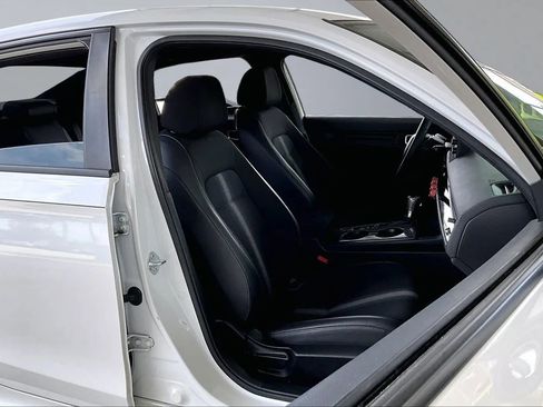 Used 2022 Honda Civic Sport image 25