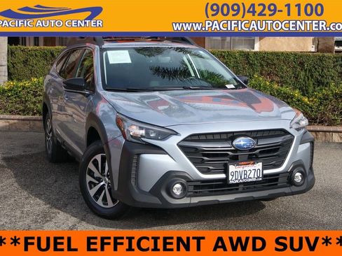 Used 2023 Subaru Outback Premium image 1