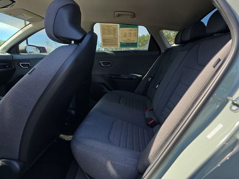 Used 2025 Kia K4 EX image 18