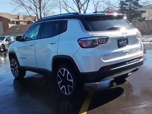 Used 2018 Jeep Compass Limited w/ Navigation Group image 9