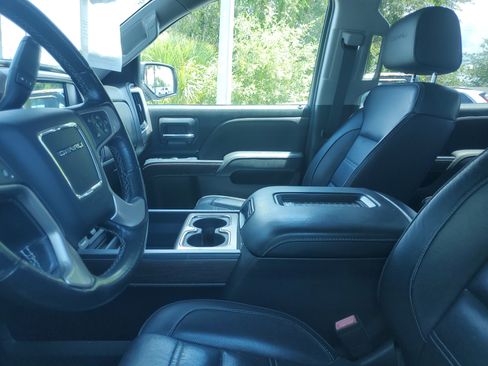 Used 2018 GMC Sierra 1500 Denali RWD image 10