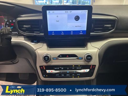Used 2024 Ford Explorer XLT w/ Equipment Group 202A AWD/4WD image 11