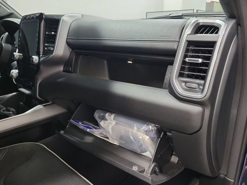 Used 2023 RAM 1500 Laramie AWD/4WD image 26
