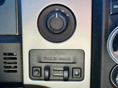 Used 2013 Ford F150 XLT w/ Luxury Equipment Group image 20