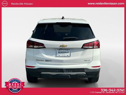 Used 2022 Chevrolet Equinox LT AWD/4WD image 4
