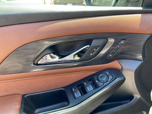 Used 2021 Chevrolet Traverse High Country w/ LPO, Floor Liner Package AWD/4WD image 14