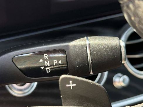 Used 2020 Mercedes-Benz E 350 Sedan image 26