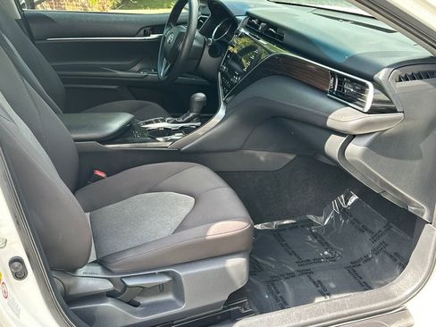 Used 2018 Toyota Camry LE w/ Audio Package FWD image 8
