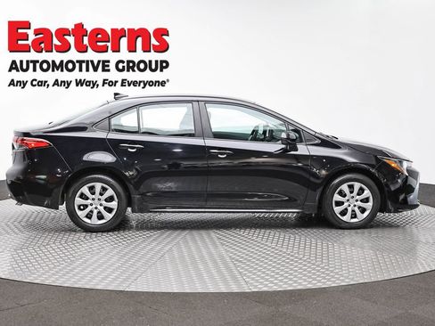 Used 2024 Toyota Corolla LE image 4