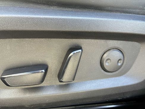 Used 2022 Mitsubishi Outlander SE AWD/4WD image 14