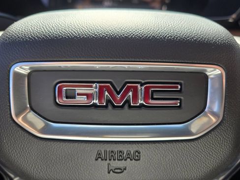 Used 2023 GMC Canyon AT4 w/ AT4 Premium Package AWD/4WD image 29