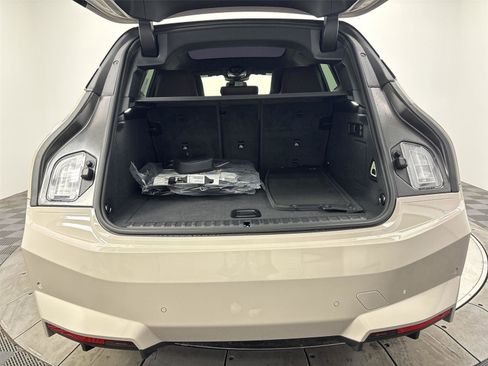 New 2026 BMW iX xDrive45 image 21