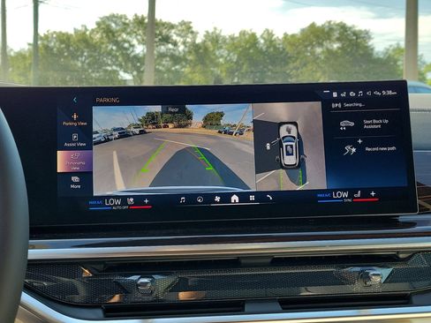 New 2026 BMW X5 sDrive40i w/ Climate Comfort Package image 20