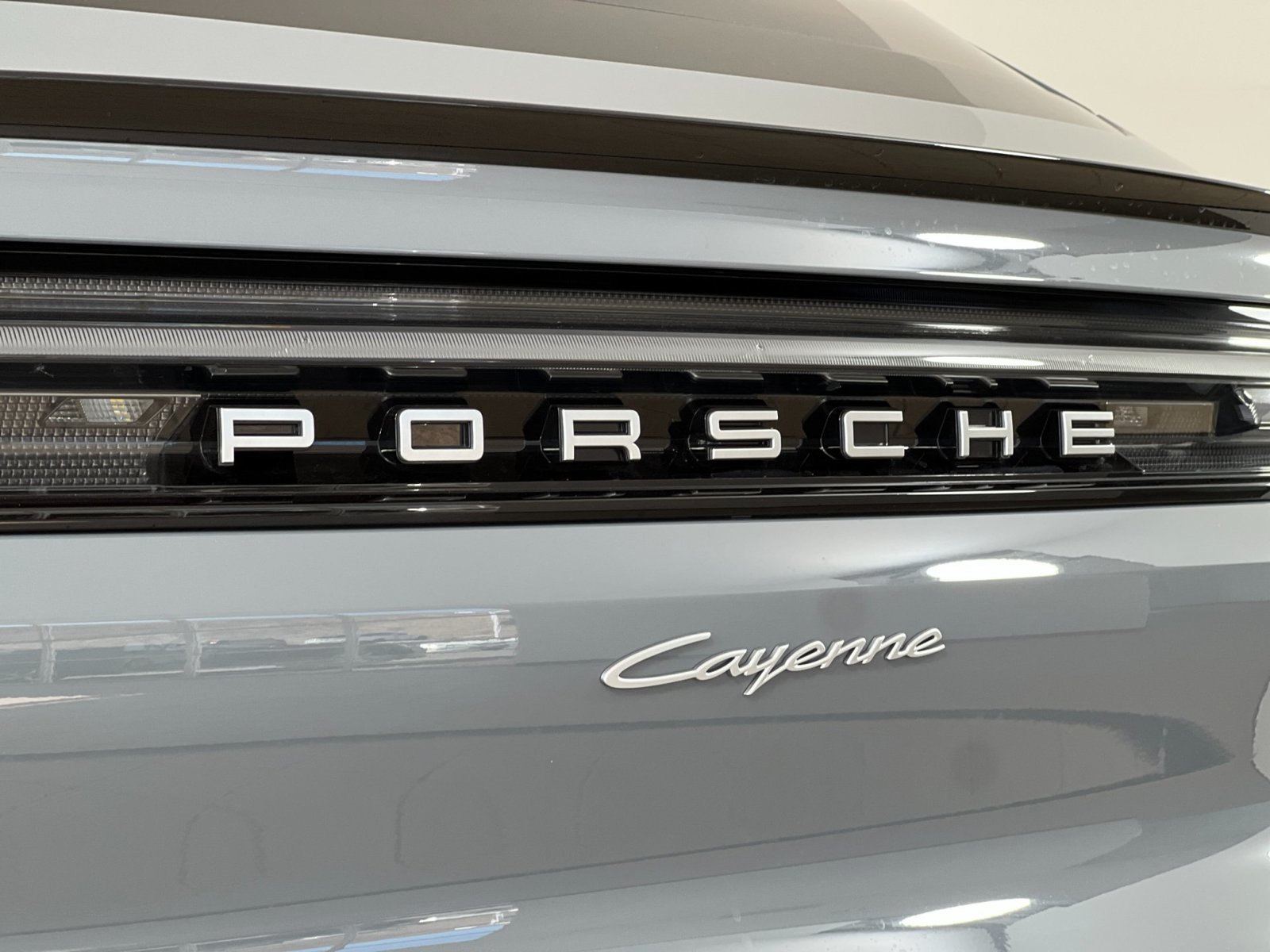 Certified 2026 Porsche Cayenne Coupe AWD/4WD image 28