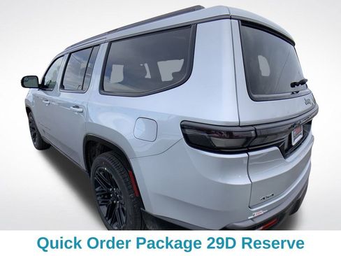 New 2026 Jeep Grand Wagoneer Limited AWD/4WD image 4
