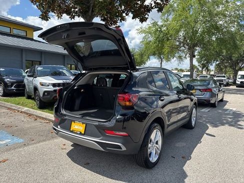 Used 2025 Buick Encore GX Preferred FWD image 18