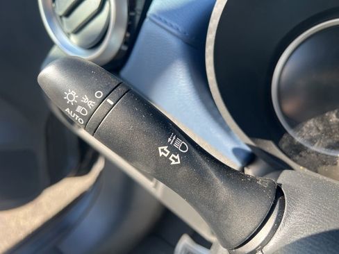 New 2025 Nissan Versa SV image 45