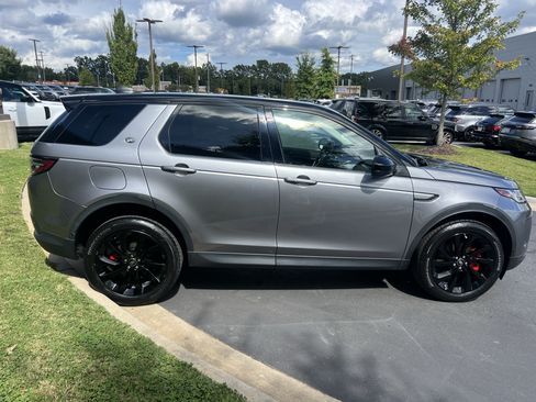 Used 2021 Land Rover Discovery Sport SE AWD/4WD image 9