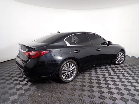 Used 2018 INFINITI Q50 Luxe w/ Sensory Package (Luxe) AWD/4WD image 17