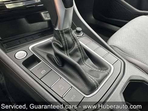 Used 2026 Volkswagen Jetta SE FWD image 27