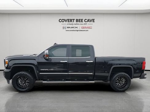 Used 2019 GMC Sierra 2500 Denali w/ Duramax Plus Package image 5