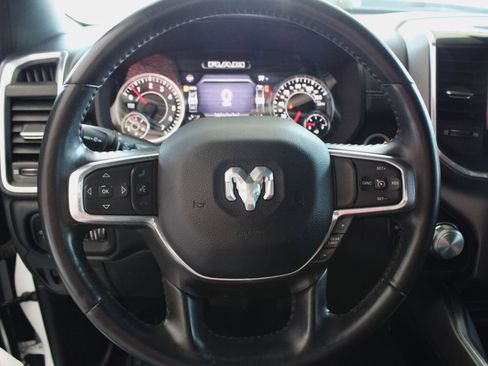 Used 2022 RAM 1500 Laramie AWD/4WD image 30