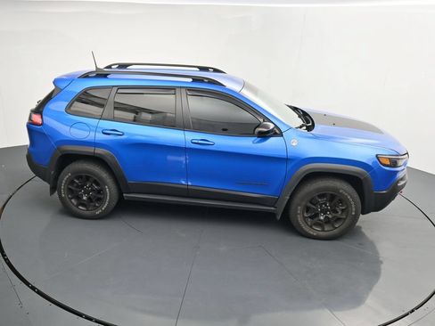 Used 2022 Jeep Cherokee Trailhawk w/ Sound & Nav Group AWD/4WD image 29