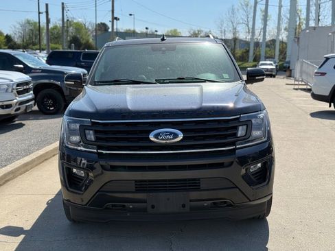 Used 2021 Ford Expedition Max Limited image 3