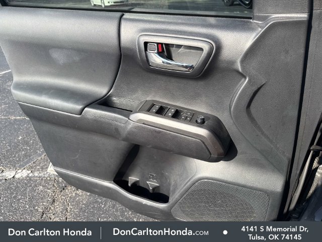 Used 2021 Toyota Tacoma TRD Sport w/ Technology Package AWD/4WD image 7