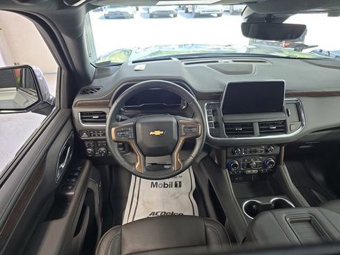 Used 2024 Chevrolet Tahoe High Country w/ Premium Package image 12