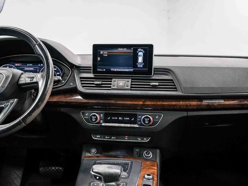 Used 2018 Audi Q5 2.0T Premium Plus w/ Premium Plus Package AWD/4WD image 13