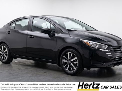 Used 2025 Nissan Versa SV FWD image 1