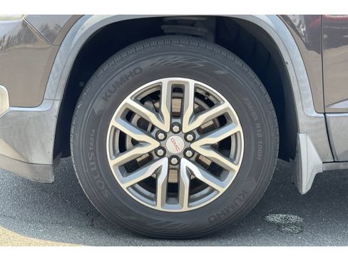 Used 2017 GMC Acadia SLE w/ Driver Alert Package I AWD/4WD image 43
