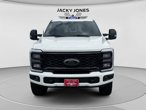Used 2025 Ford F250 Lariat w/ Lariat Ultimate Package AWD/4WD image 8
