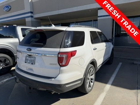 Used 2018 Ford Explorer Limited w/ Equipment Group 301A image 4