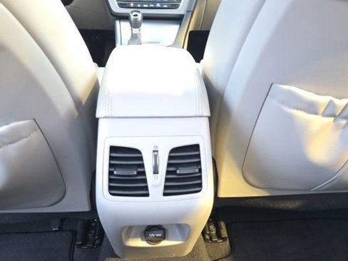 Used 2017 Hyundai Sonata Limited w/ Ultimate Package 02 image 29