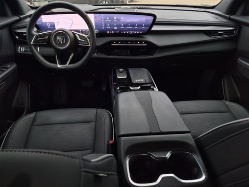 Certified 2025 Buick Enclave Sport Touring w/ Power Package FWD image 20