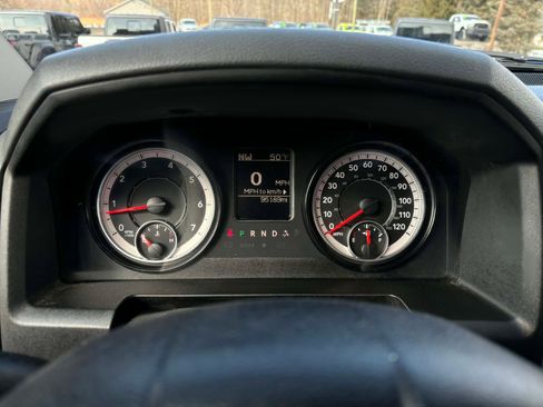 Used 2017 RAM 1500 Express image 16