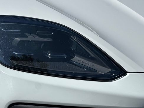 Used 2024 Porsche Cayenne AWD/4WD image 47