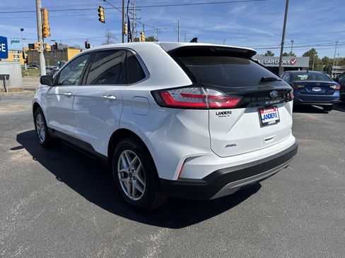 Used 2024 Ford Edge SEL image 5