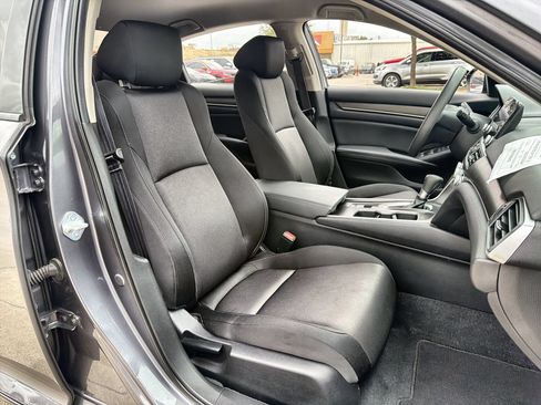 Used 2022 Honda Accord LX image 23