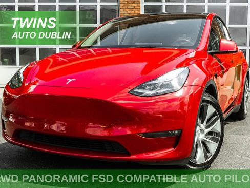 Used 2023 Tesla Model Y Long Range AWD/4WD image 1