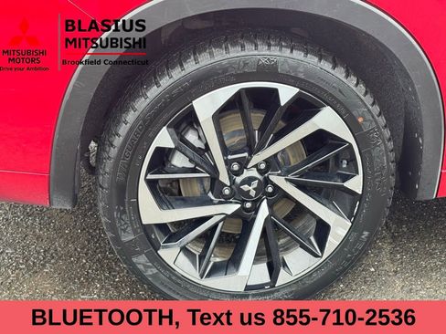 Used 2023 Mitsubishi Outlander SEL image 11