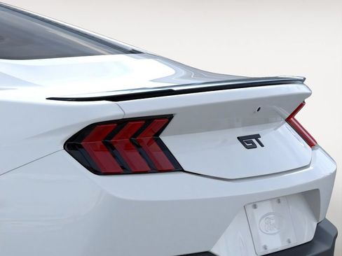 Used 2026 Ford Mustang GT Premium RWD image 27