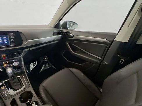 Used 2020 Volkswagen Jetta SE image 20