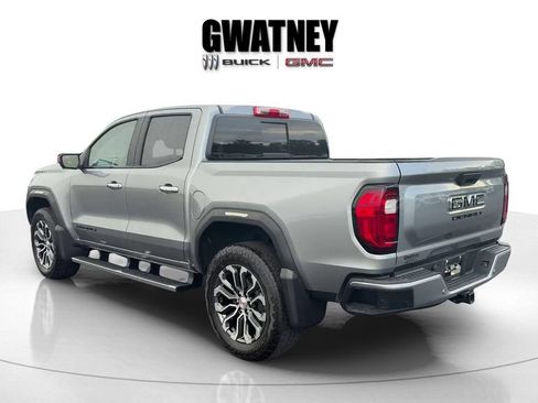 Used 2025 GMC Canyon Denali AWD/4WD image 7